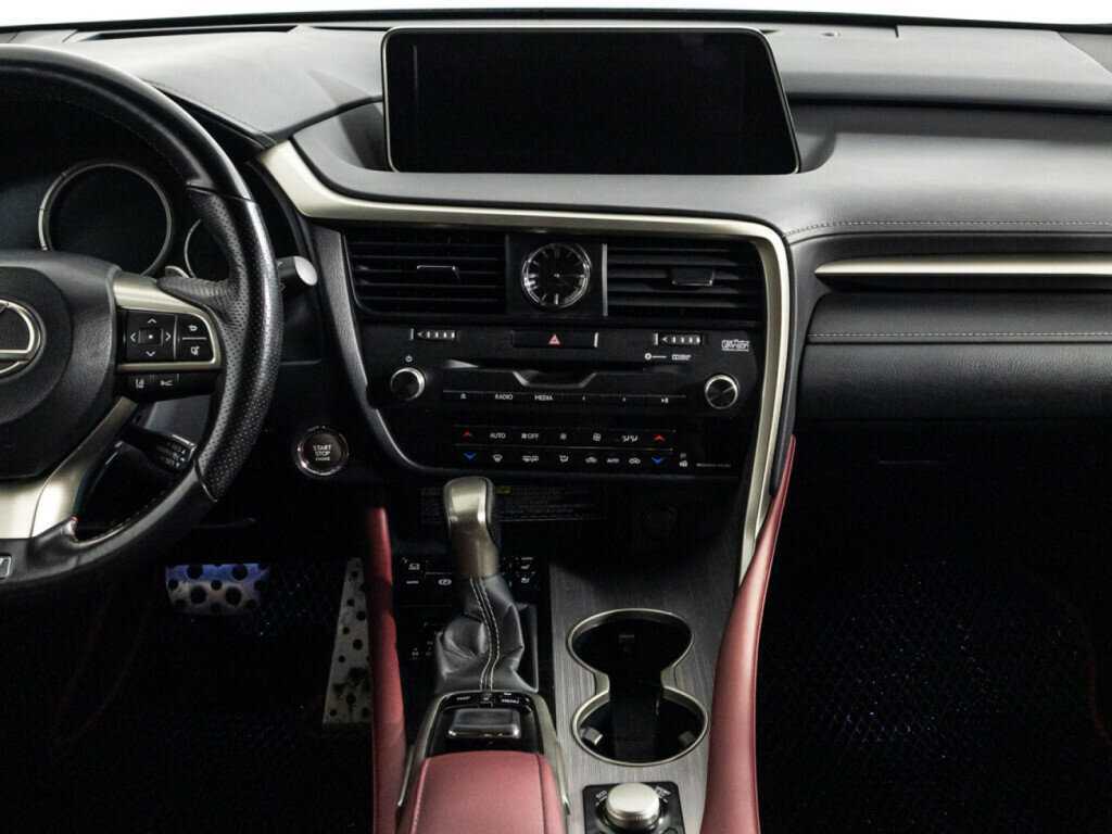 Lexus RX 200t, 2017 Фото №12