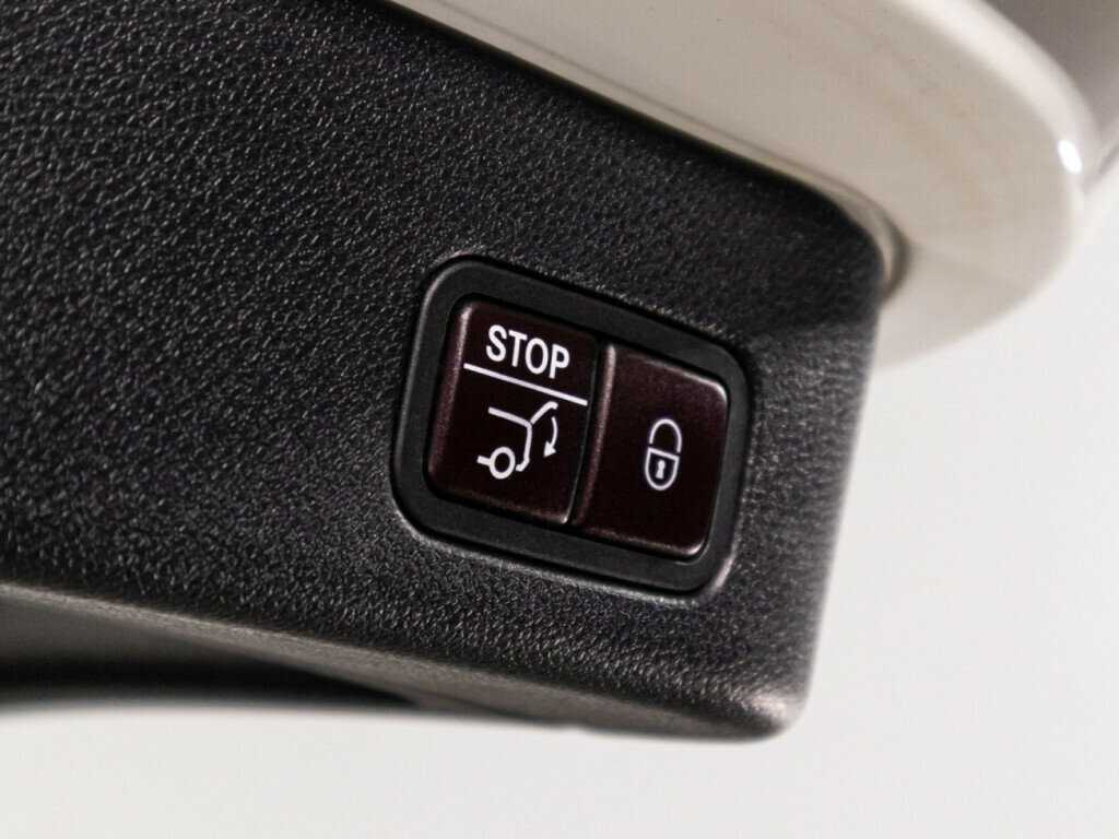 Mercedes-Benz GLE 350 d, 2015 Фото №16