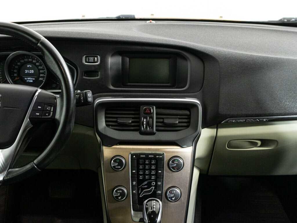 Volvo V40 Cross Country, 2014 Фото №14