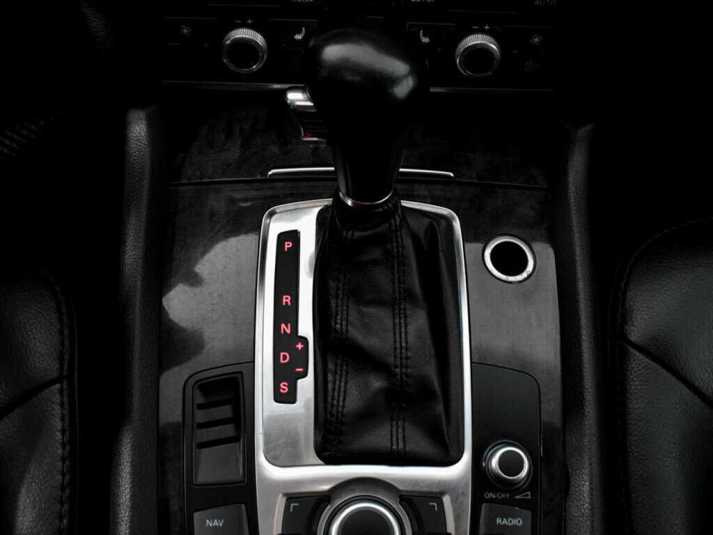 Audi Q7, 2007 Фото №11