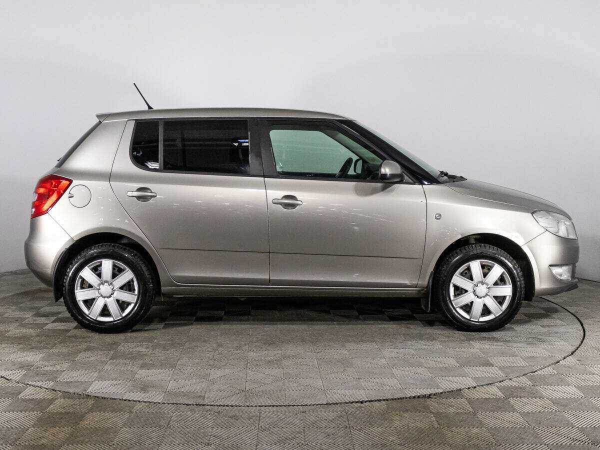 Skoda Fabia, 2012 - 184 196 км. | Фото №4