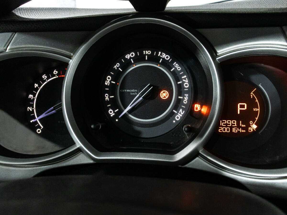 Citroen C3, 2010 Фото №12