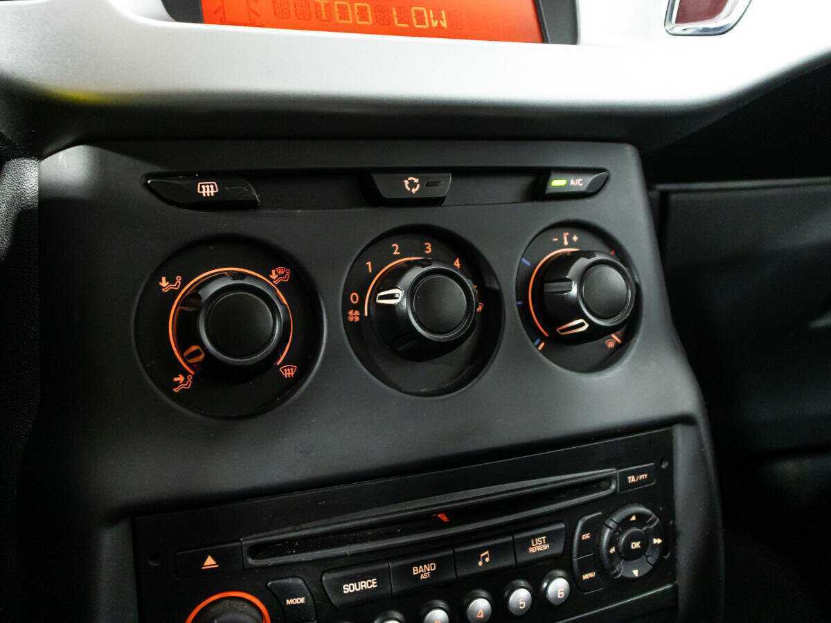 Citroen C3, 2010 Фото №15