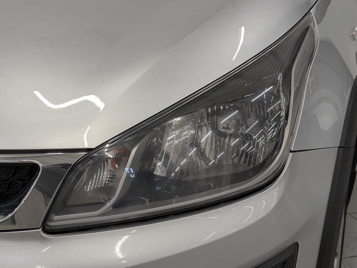 Kia Rio X-Line, 2020 Фото №11