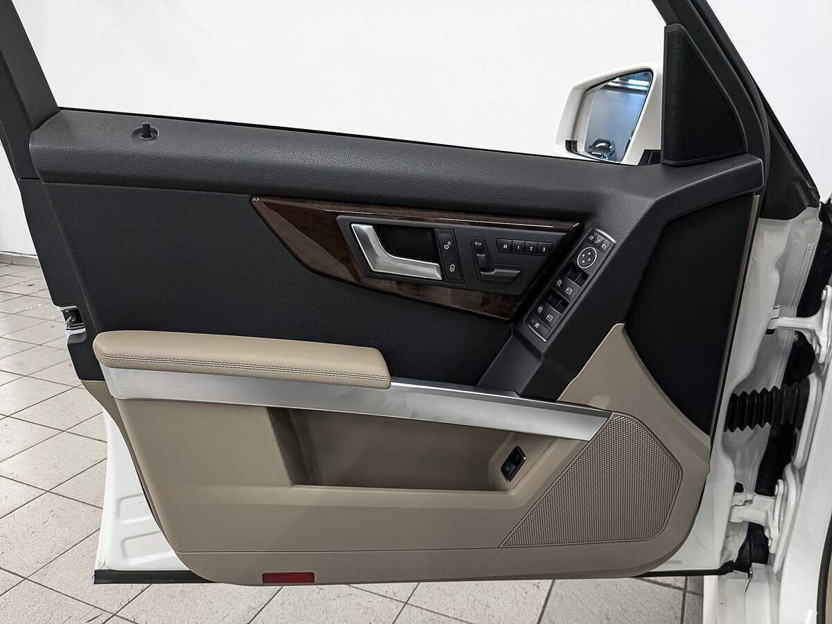 Mercedes-Benz GLK-Класс 300, 2011 Фото №19