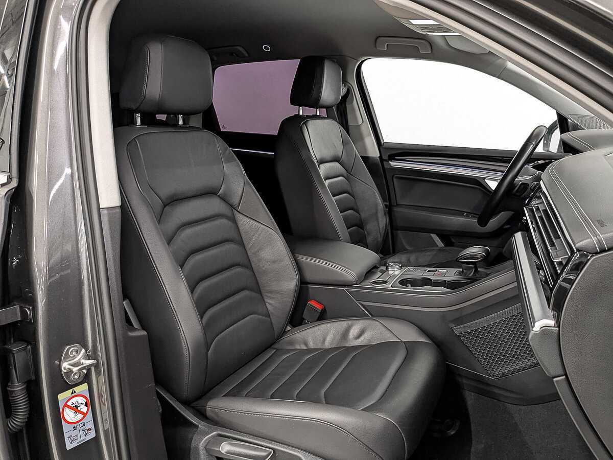 Volkswagen Touareg, 2019 Фото №24