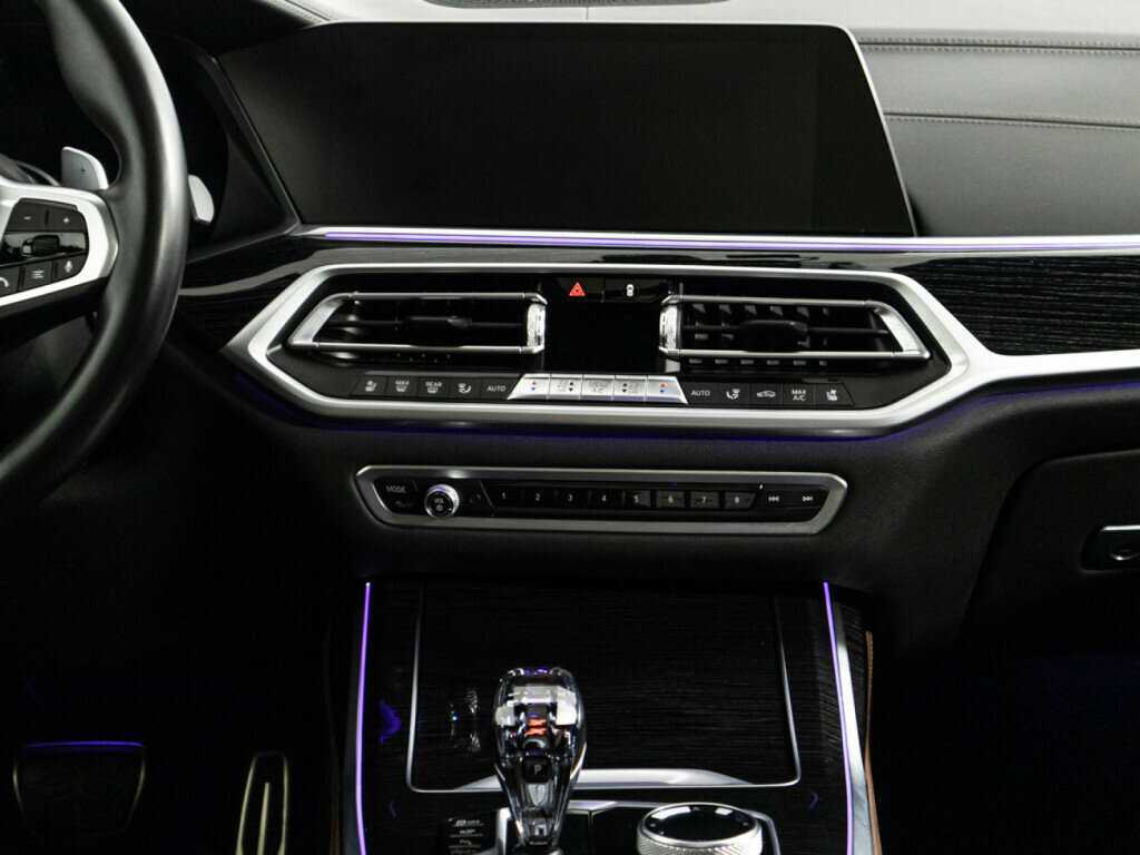 BMW X7 M50d, 2020 Фото №14