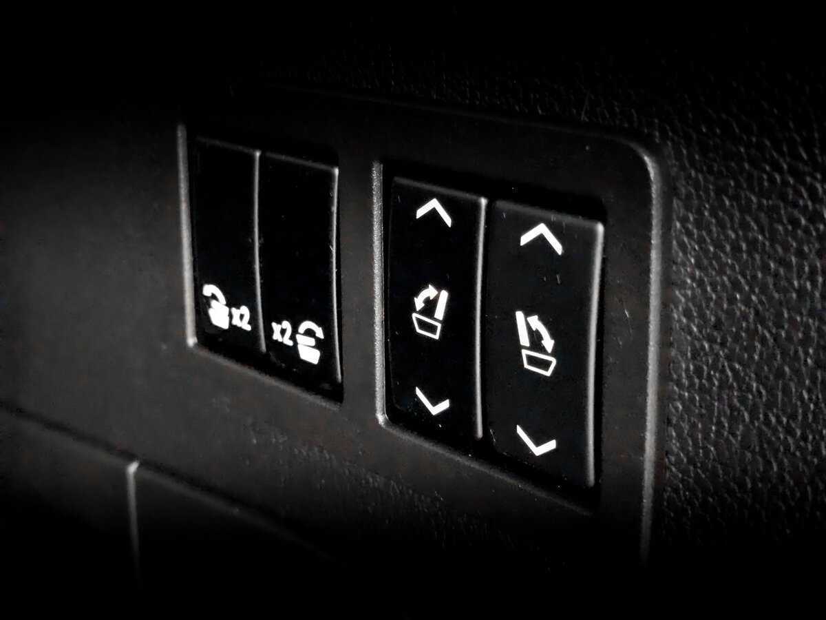 Cadillac Escalade, 2018 Фото №23