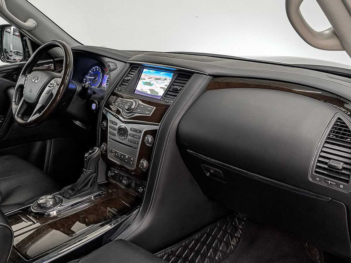 Infiniti QX80, 2018 Фото №13