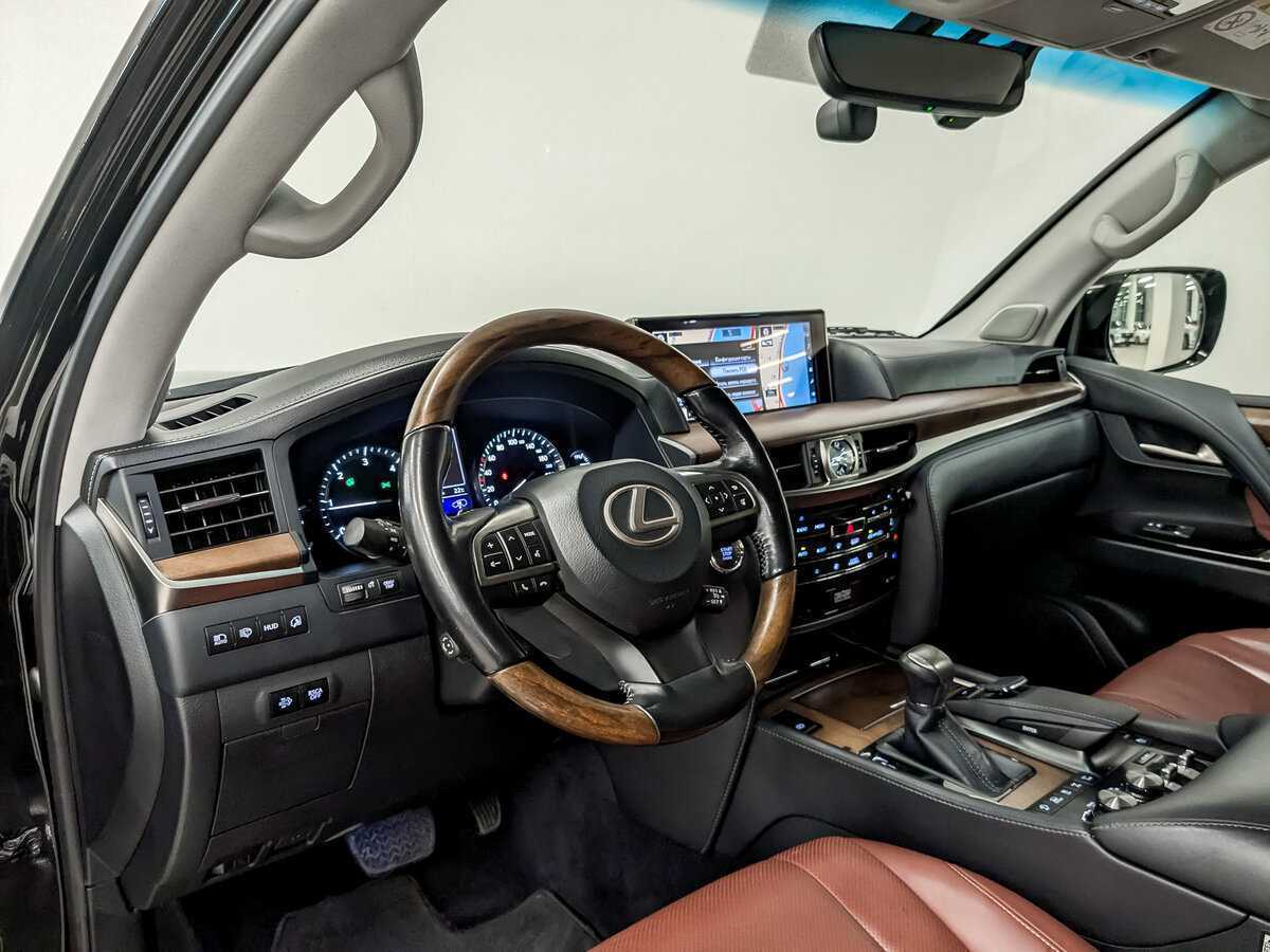 Lexus LX 450d, 2017 Фото №16