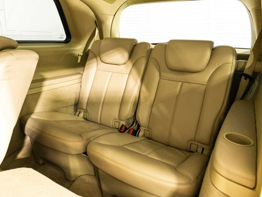 Mercedes-Benz GL-Класс 500, 2010 Фото №17