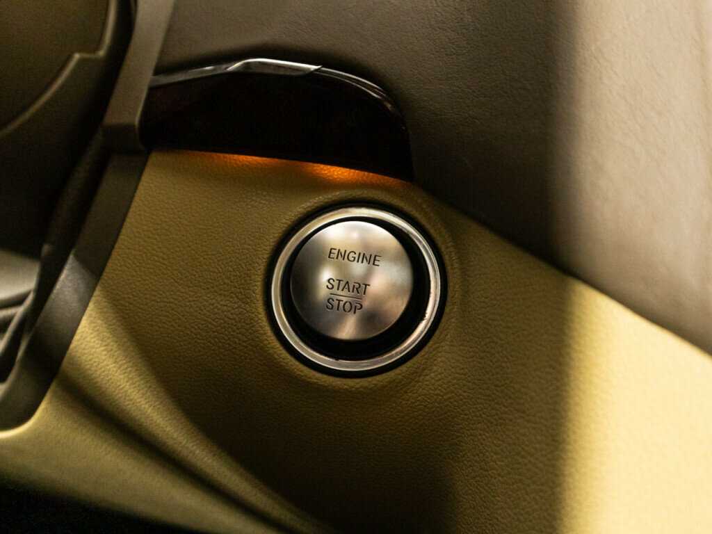 Mercedes-Benz GL-Класс 500, 2010 Фото №24