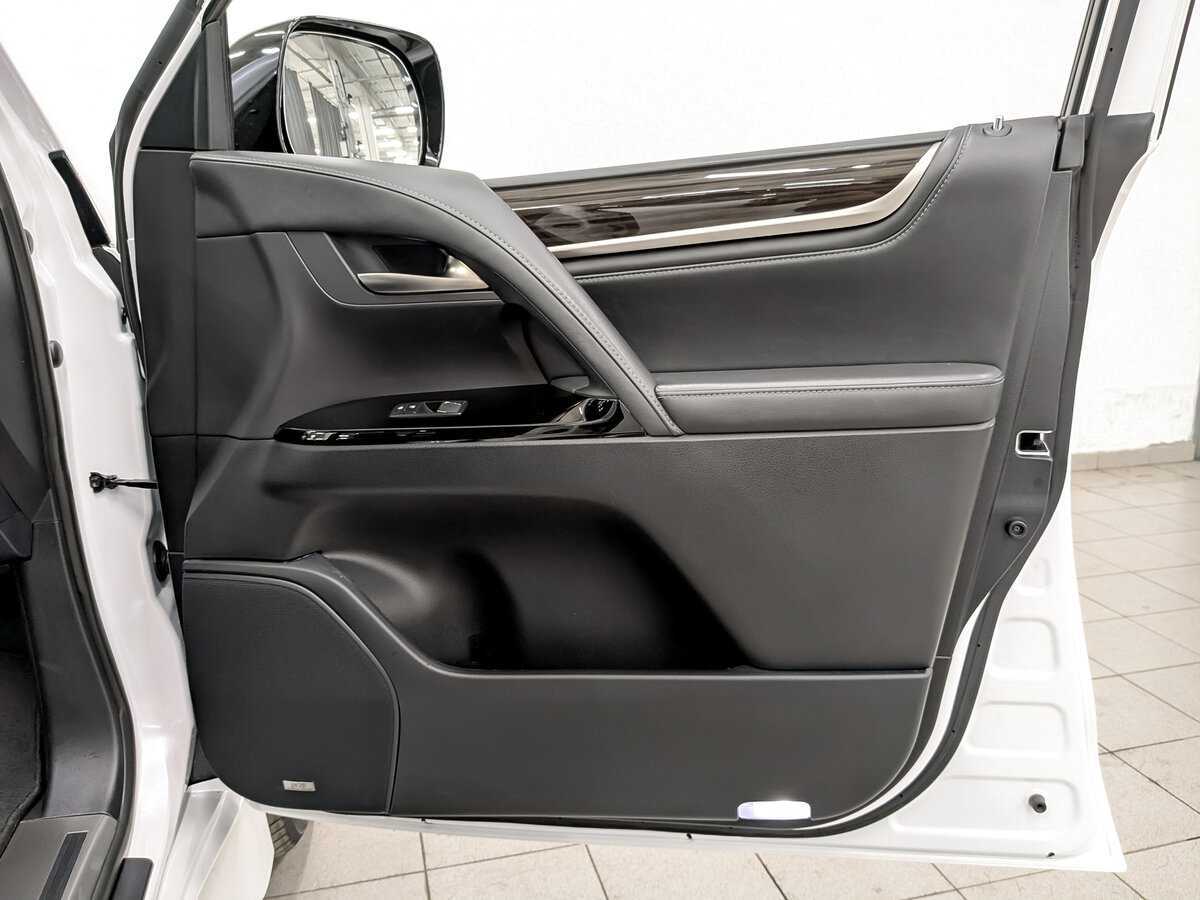 Lexus LX 450d, 2021 Фото №25