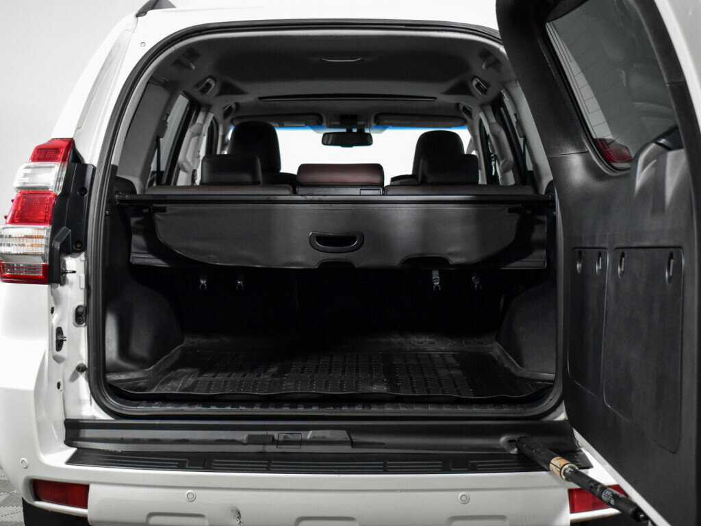 Toyota Land Cruiser Prado, 2015 Фото №21