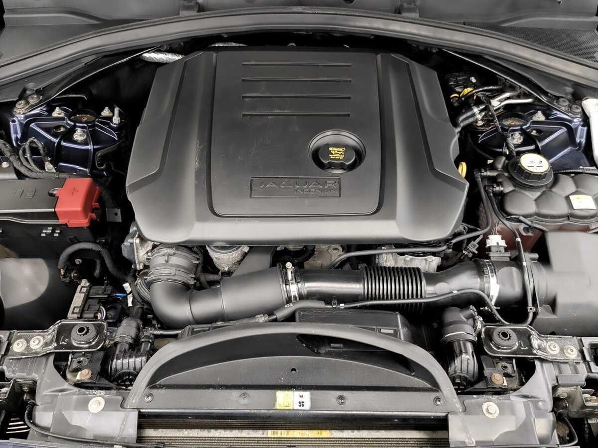 Jaguar F-Pace, 2017 Фото №9