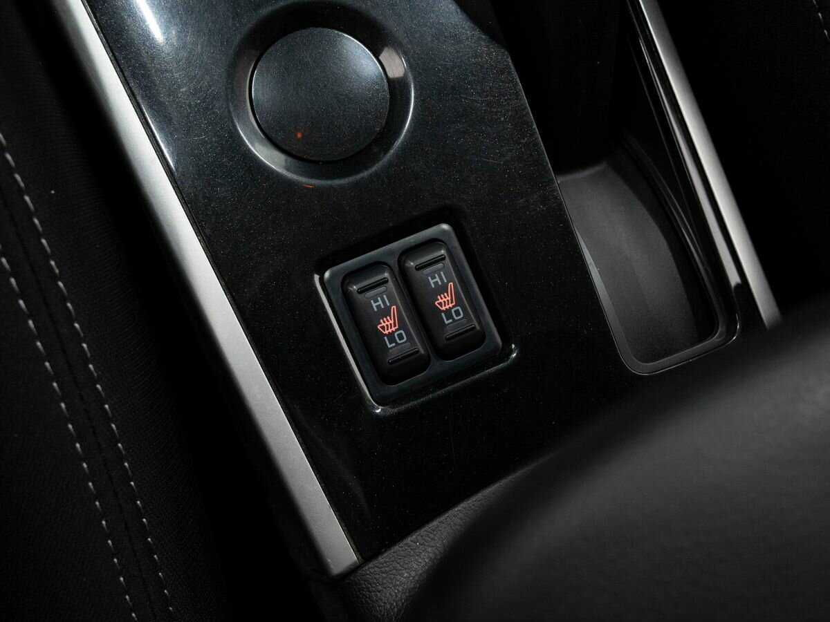 Mitsubishi Outlander, 2018 Фото №17