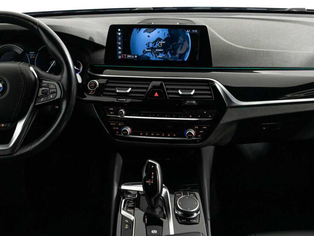 BMW 6 серии Gran Turismo 630d xDrive, 2018 Фото №14