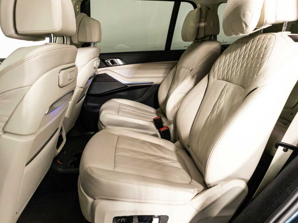 BMW X7 40i, 2022 Фото №8
