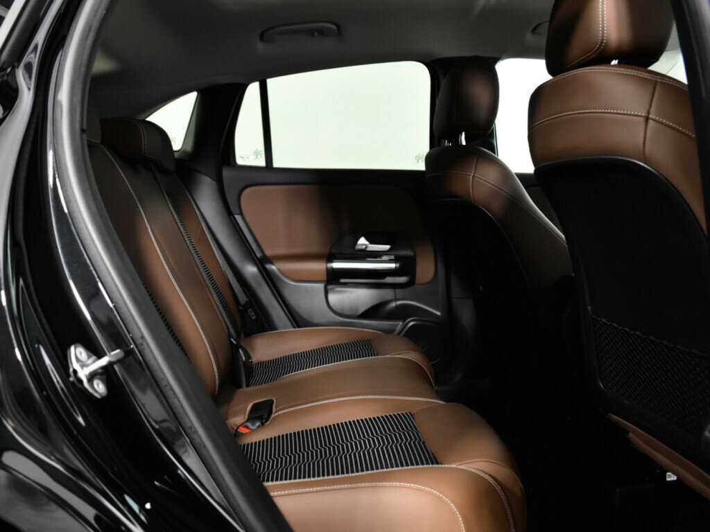 Mercedes-Benz GLA 200, 2020 Фото №10