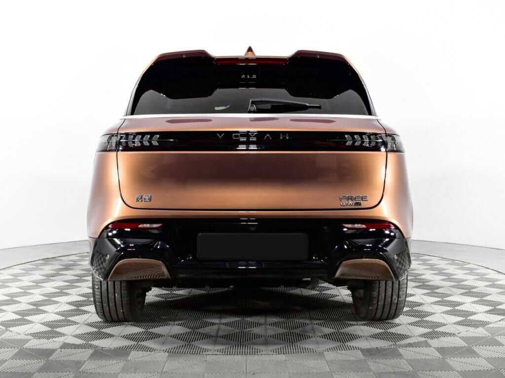 Voyah Free, 2023 - 11 005 км. | Фото №6