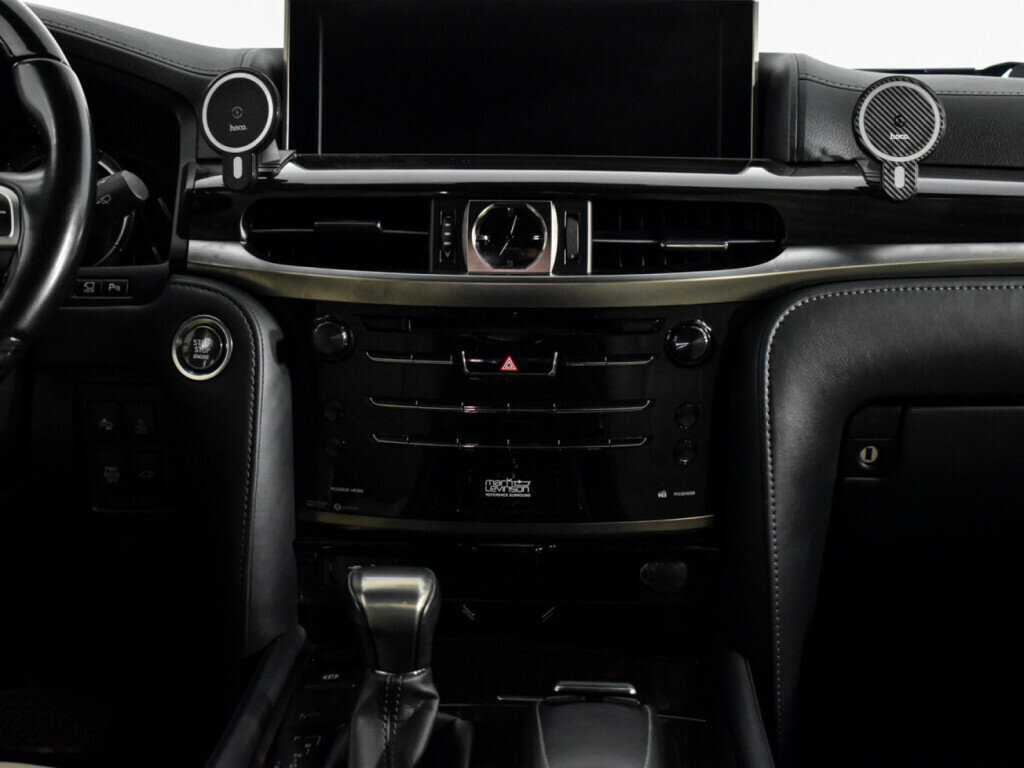 Lexus LX 450d, 2020 Фото №14