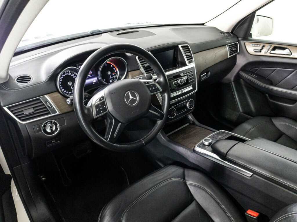 Mercedes-Benz GL-Класс 350 CDI BlueTEC, 2015 Фото №11