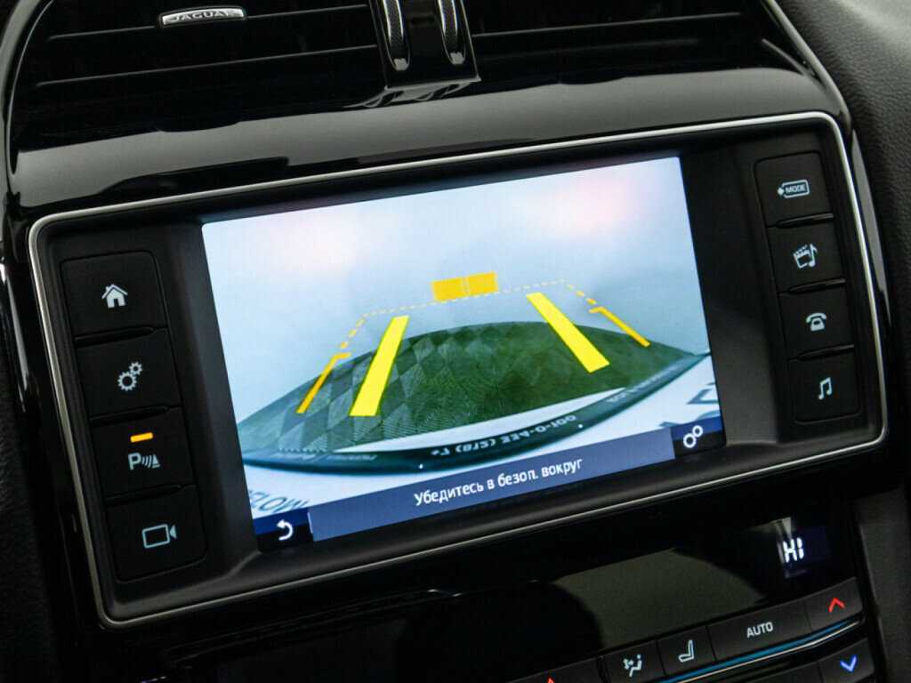 Jaguar F-Pace, 2017 Фото №16