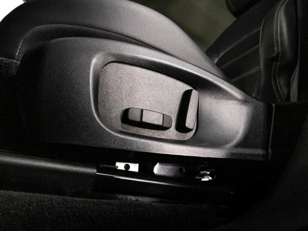 Jaguar F-Pace, 2017 Фото №22