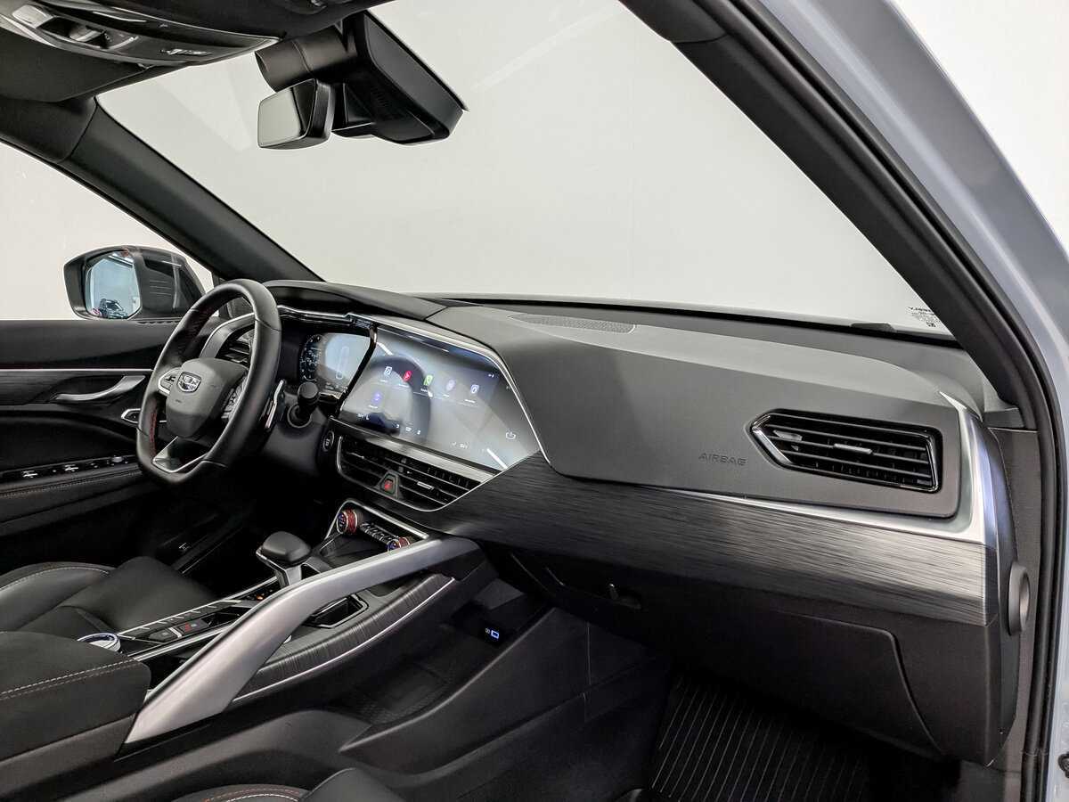 Geely Tugella, 2023 Фото №11