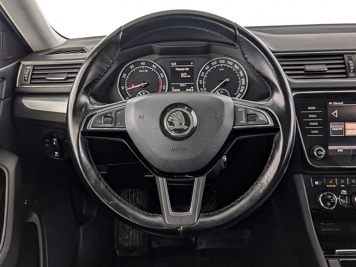 Skoda Superb, 2018 Фото №20