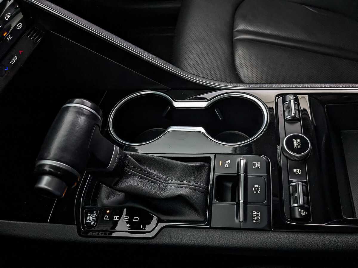 Kia K5, 2022 Фото №29