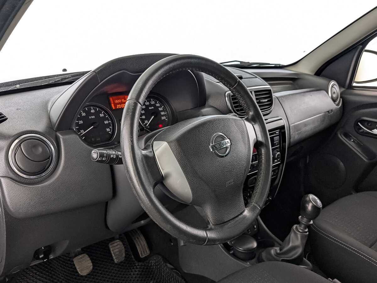 Nissan Terrano, 2015 Фото №13