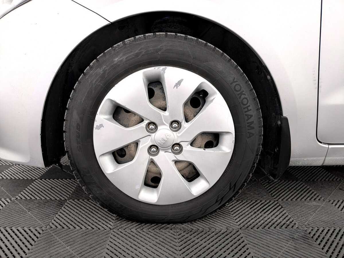 Kia Rio, 2017 Фото №18