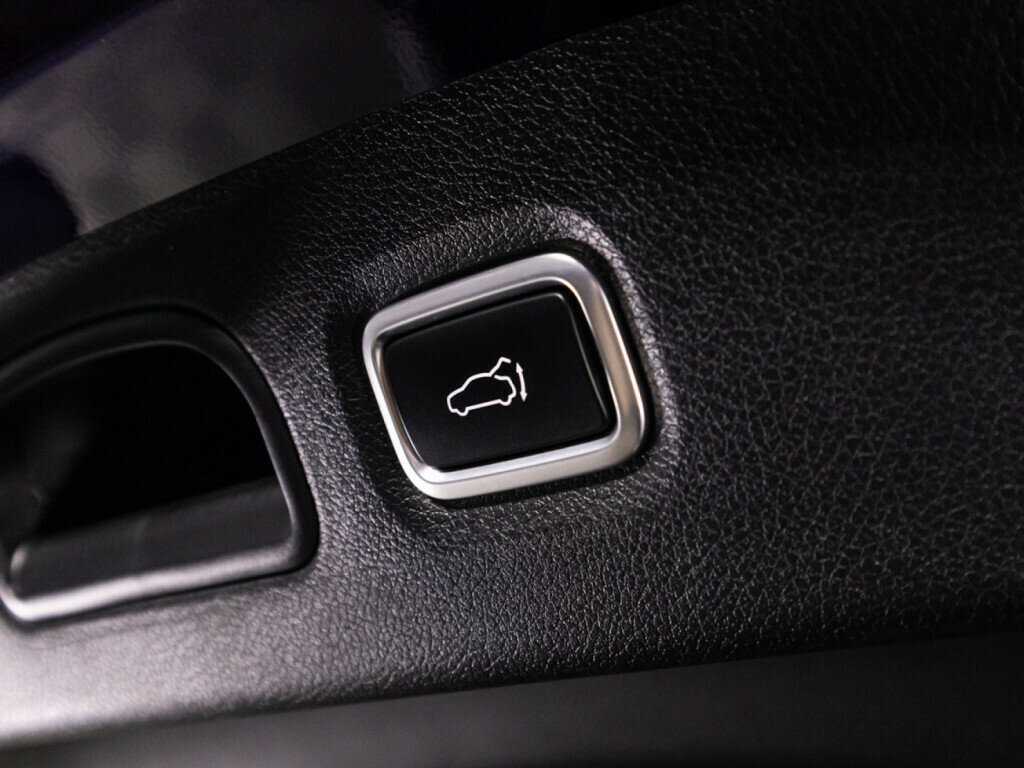 Kia Stinger, 2021 Фото №16