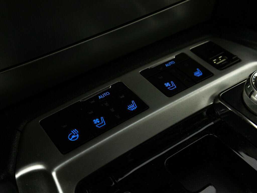 Toyota Land Cruiser, 2016 Фото №17