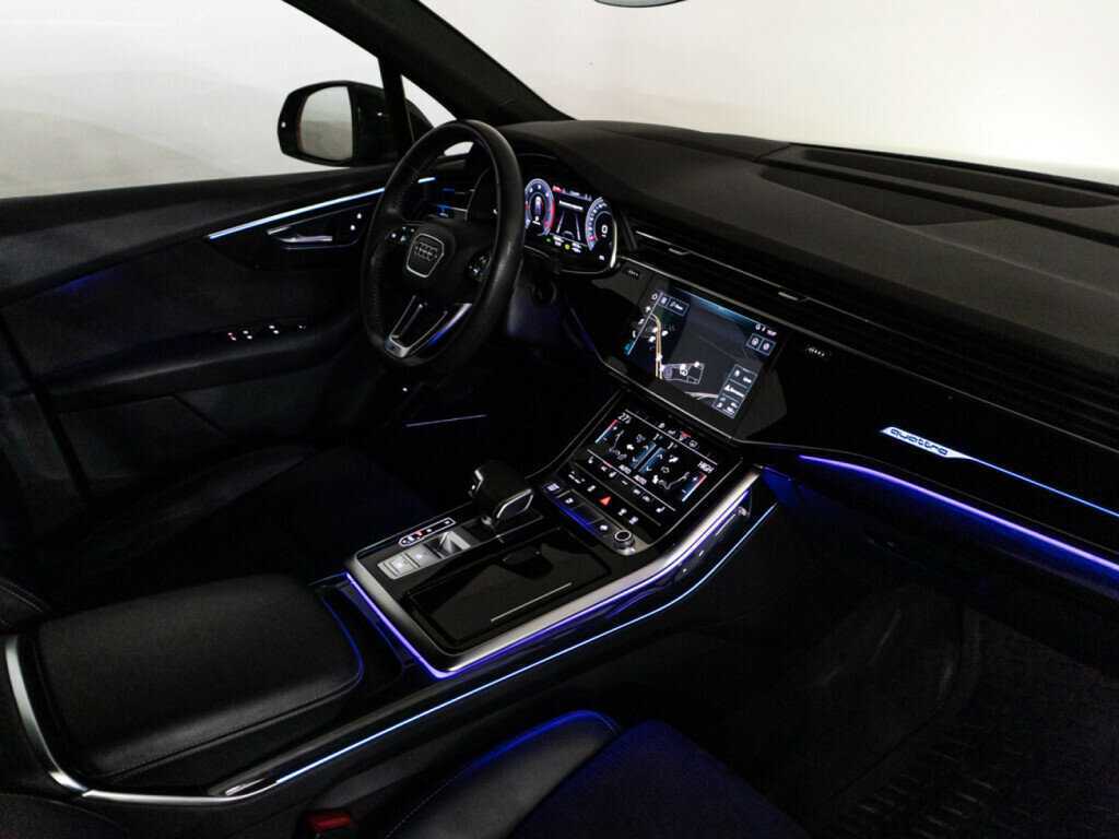 Audi Q7 45 TDI, 2020 Фото №23