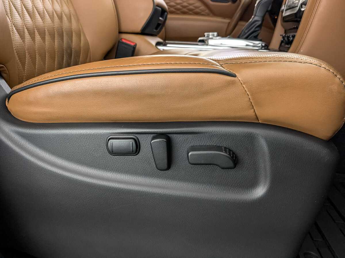 Infiniti QX80, 2018 Фото №27