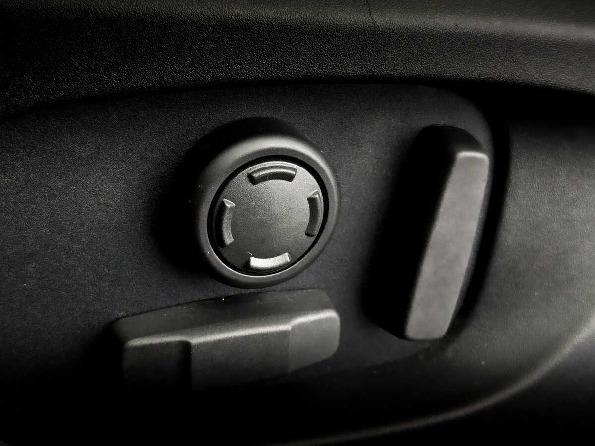 Land Rover Discovery Sport, 2019 Фото №19