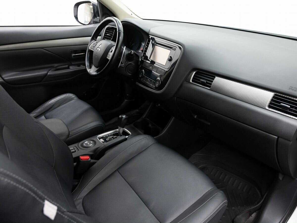 Mitsubishi Outlander, 2012 Фото №12