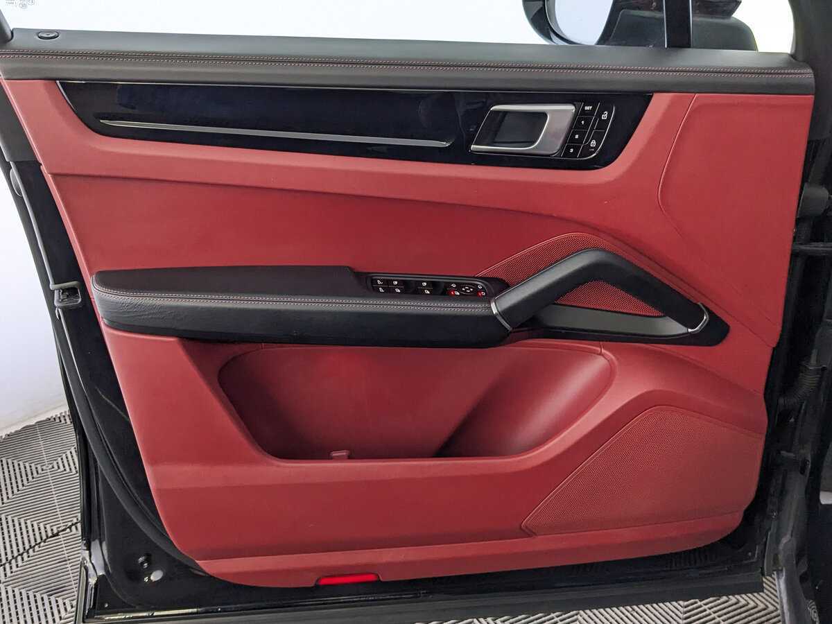 Porsche Cayenne, 2020 Фото №19