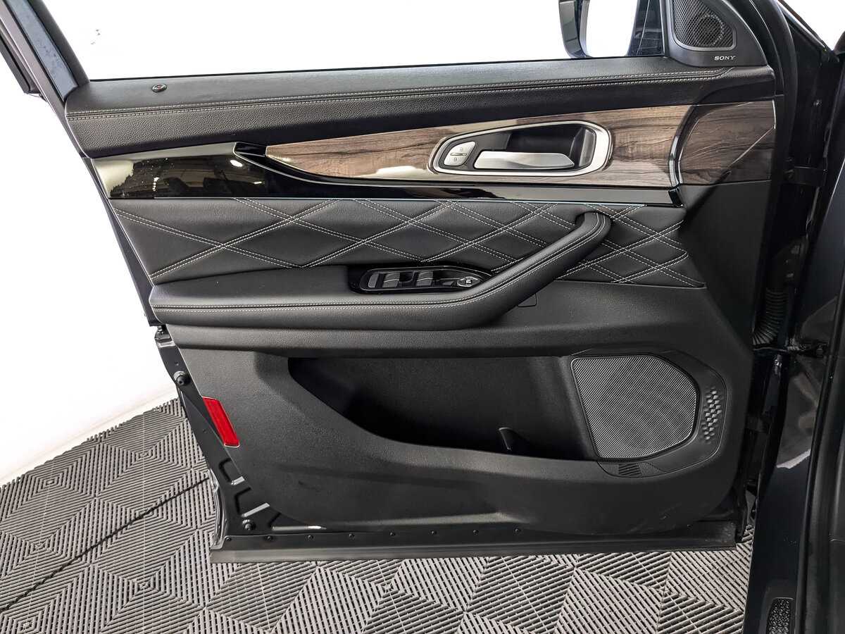 Exeed VX, 2023 Фото №17