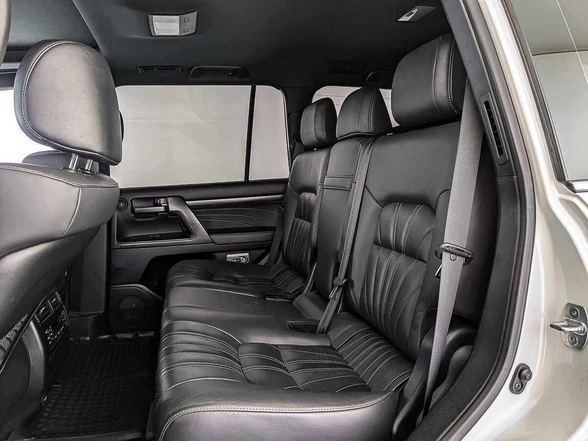 Toyota Land Cruiser, 2019 Фото №16