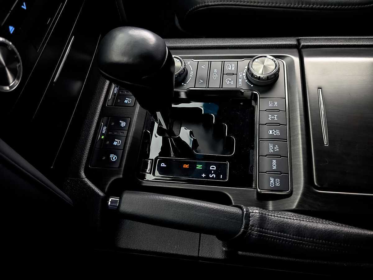 Toyota Land Cruiser, 2019 Фото №27