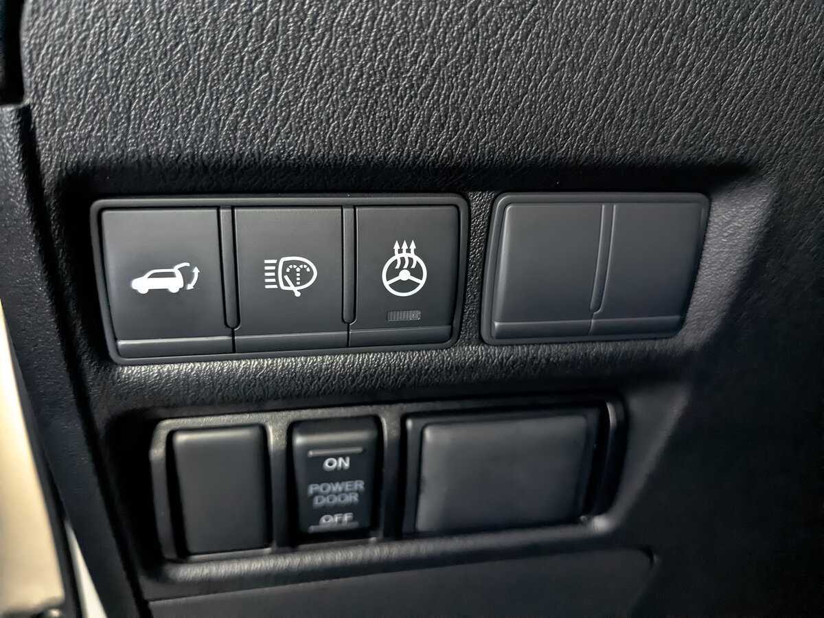 Infiniti QX80, 2019 Фото №28