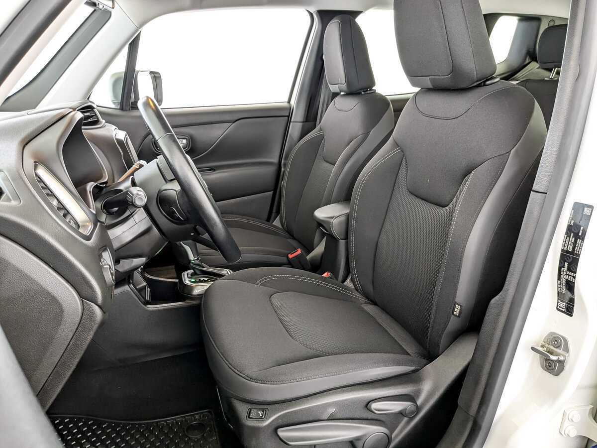 Jeep Renegade, 2019 Фото №20