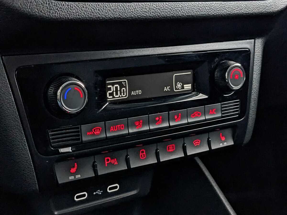 Volkswagen Polo, 2021 Фото №25