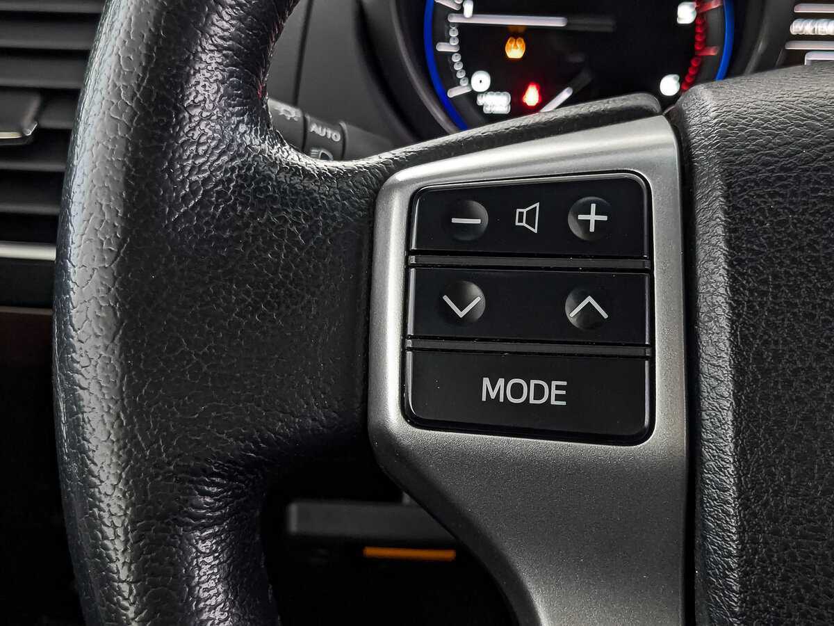 Toyota Land Cruiser Prado, 2017 Фото №27