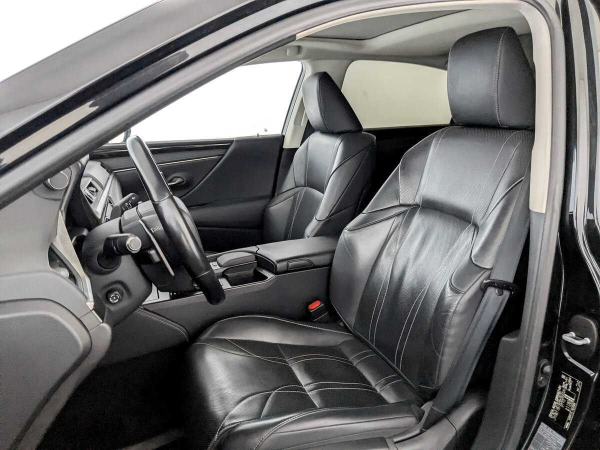 Lexus ES 250, 2020 Фото №20