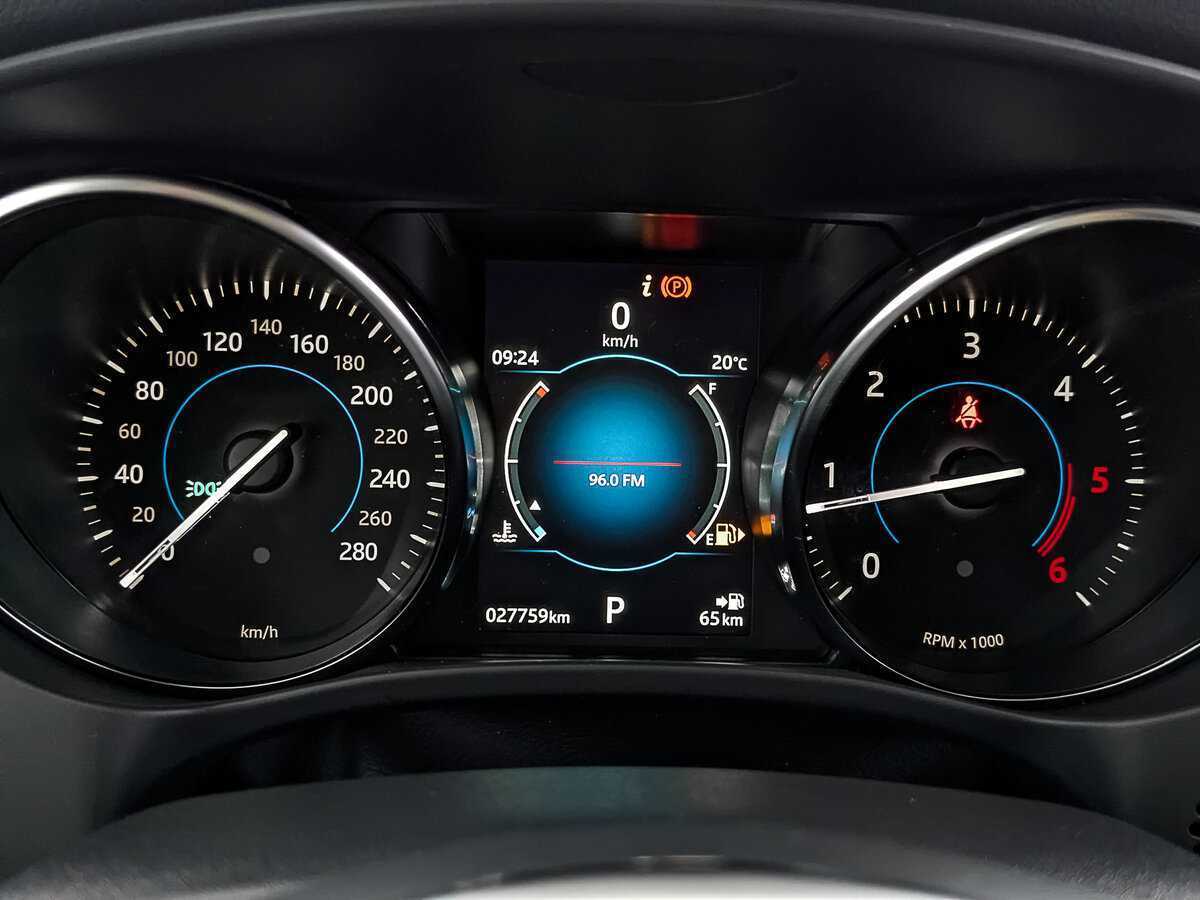 Jaguar F-Pace, 2018 Фото №16