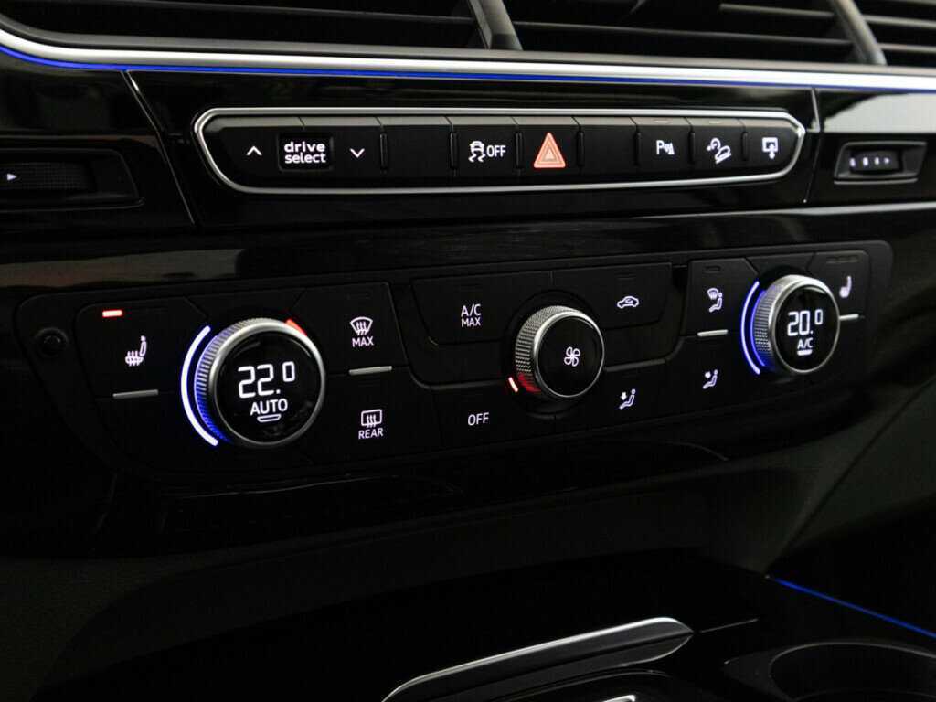 Audi Q7, 2015 Фото №19